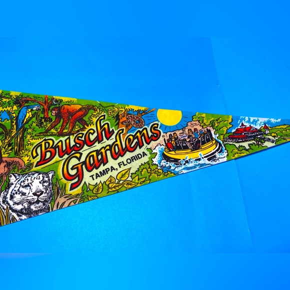BUSCH GARDENS VINTAGE 90’s TAMPA FLORIDA COLLECTIBLE SOUVENIR PENNANT FLAG 30” - Picture 13 of 16